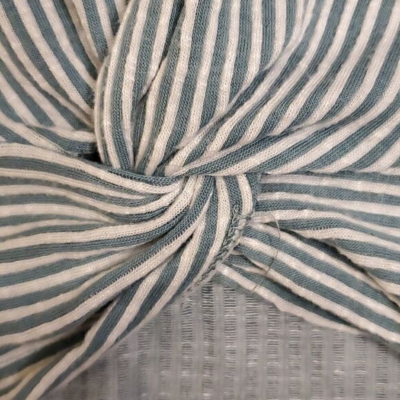 Exclusive One green and white striped twist front top - Picture 5 of 9